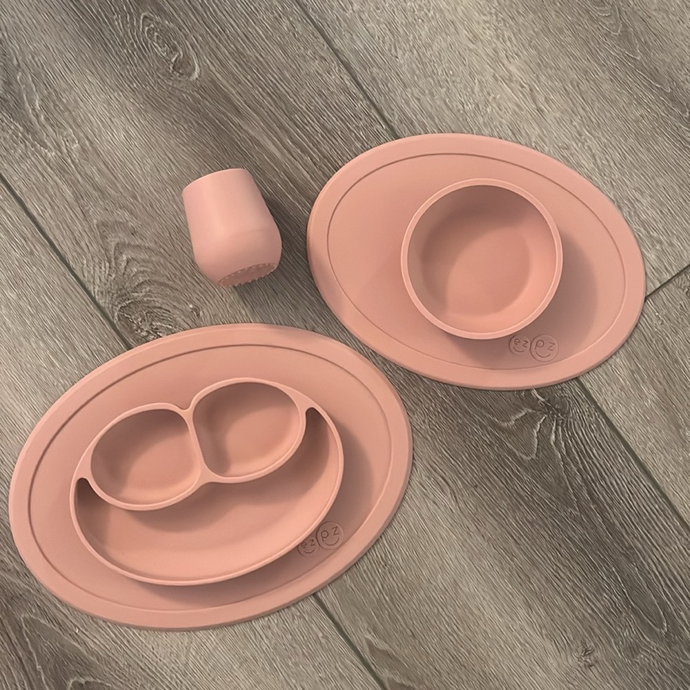 EZPZ Pink Silicone Suction Plate, bowl and cup